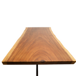 Suprafață masă dining din lemn de nuc live edge, 200 cm lungime, cu variații naturale de lățime (89-103 cm)